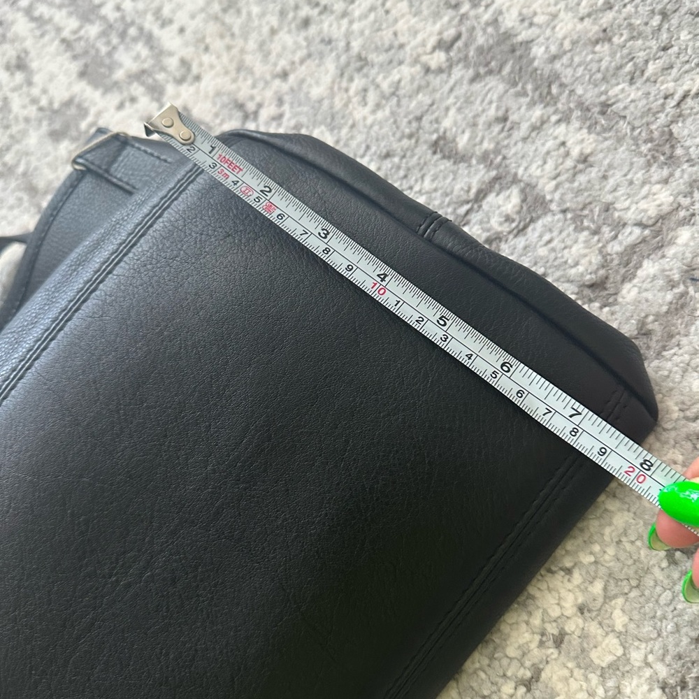 MaxMara Black Leather Shoulder Bag - Picture 14 of 15
